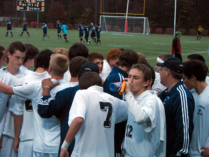 St. Thomas soccer vs Conval pregame huddle