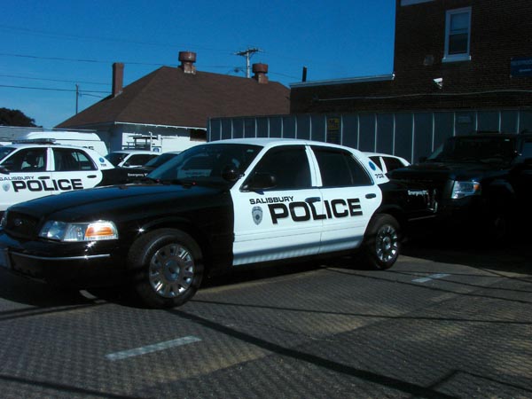 Salisbury, MA Police cruiser