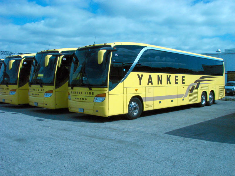 Yankee Bus Lines Boston