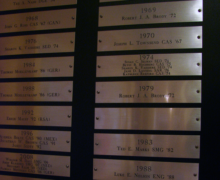 BU Rowing plaque plates