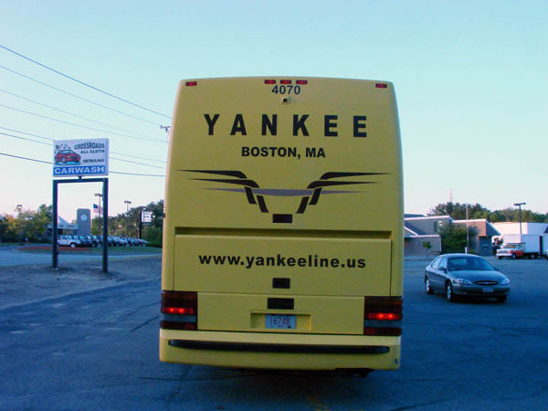 Yankee Bus Lines graphics
